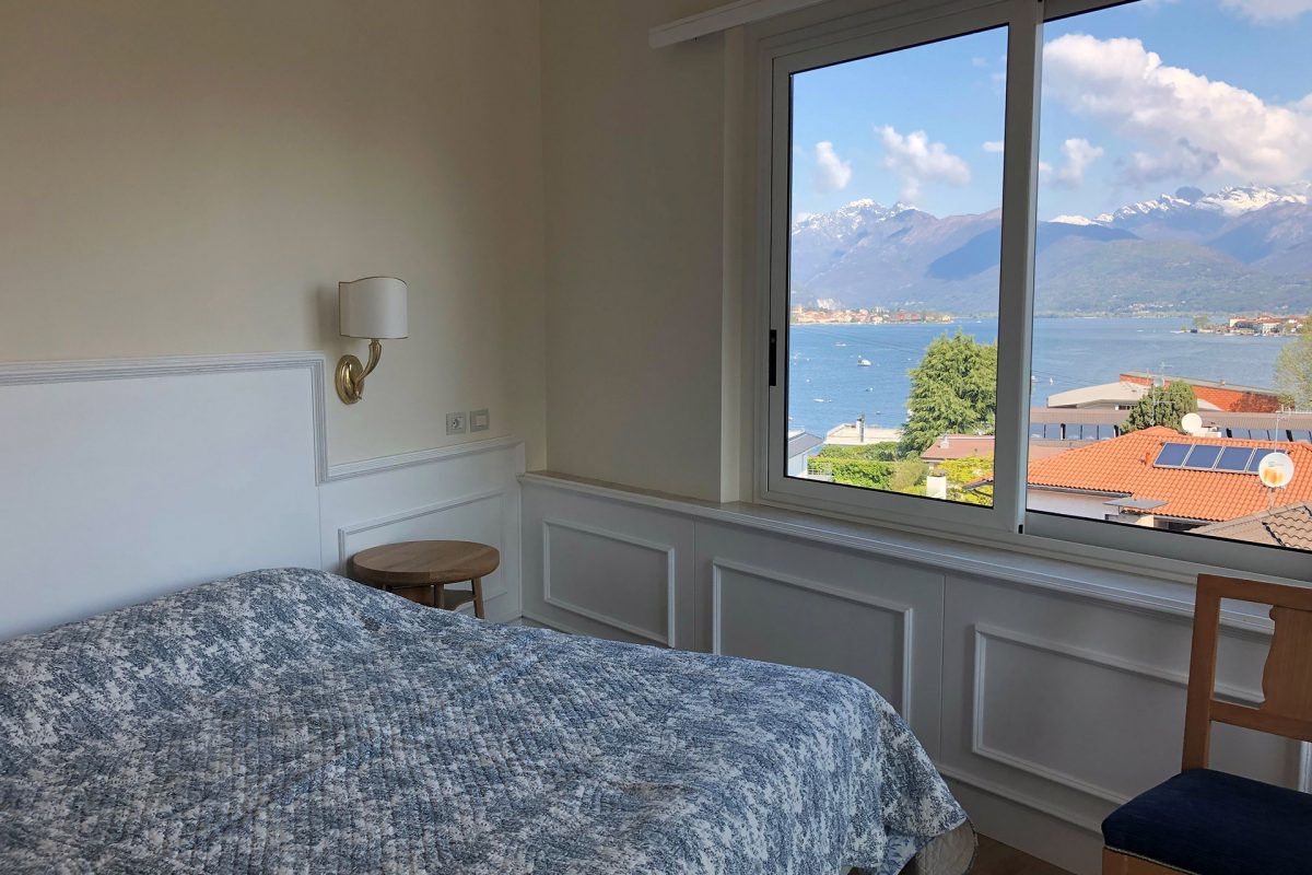 HOTEL ROYAL STRESA_camera vista lago